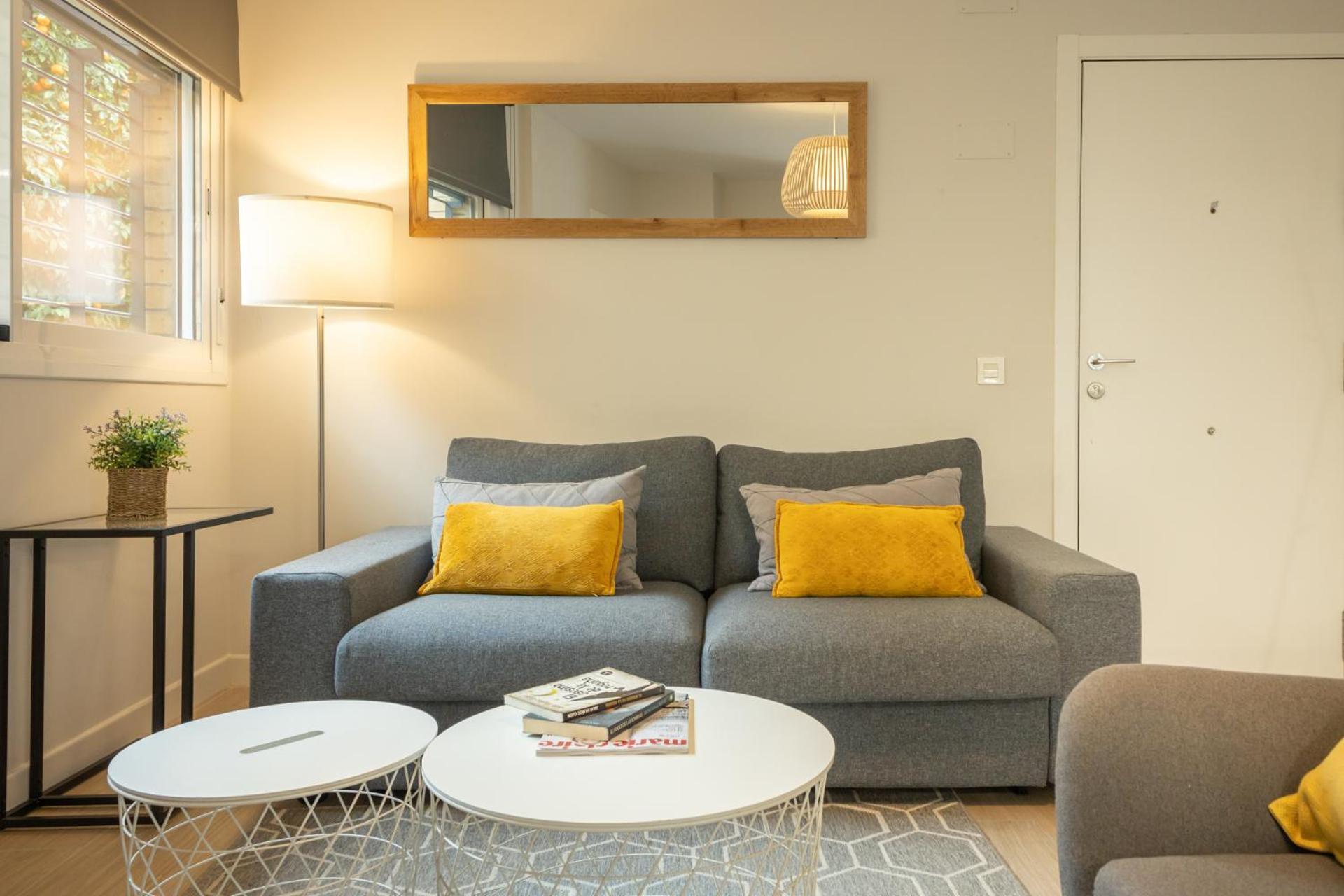 Charming Apartment With Private Patio At Plaza De Espana By Ocityzen เซบีญา ภายนอก รูปภาพ